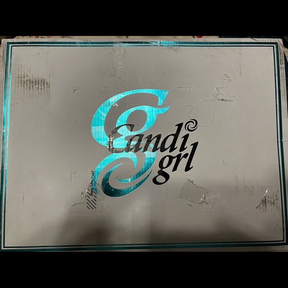 Candi Girl Carlin Roller Skates size 7 - Picture 14 of 16